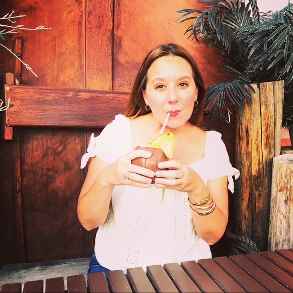 Meet your Posher, Joy - Picture 3 of 3